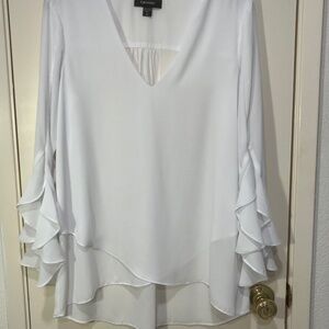 NEW KAREN KANE MEDIUM  RUFFLED SLEEVE TULIP HEM BLOUSE
